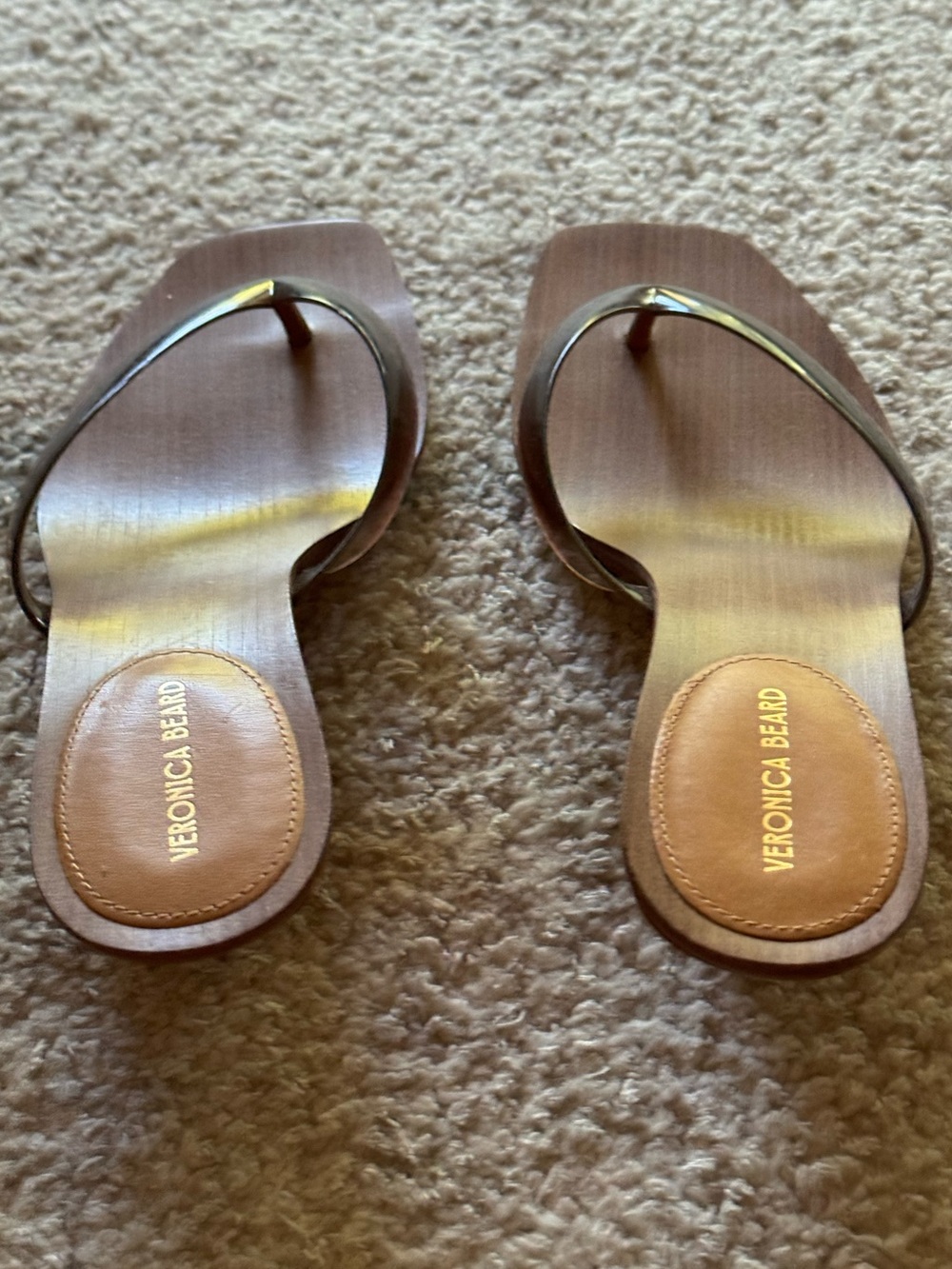 NEW Veronica Beard Clea Jelly Sandal in Hazelwood - Picture 9 of 11